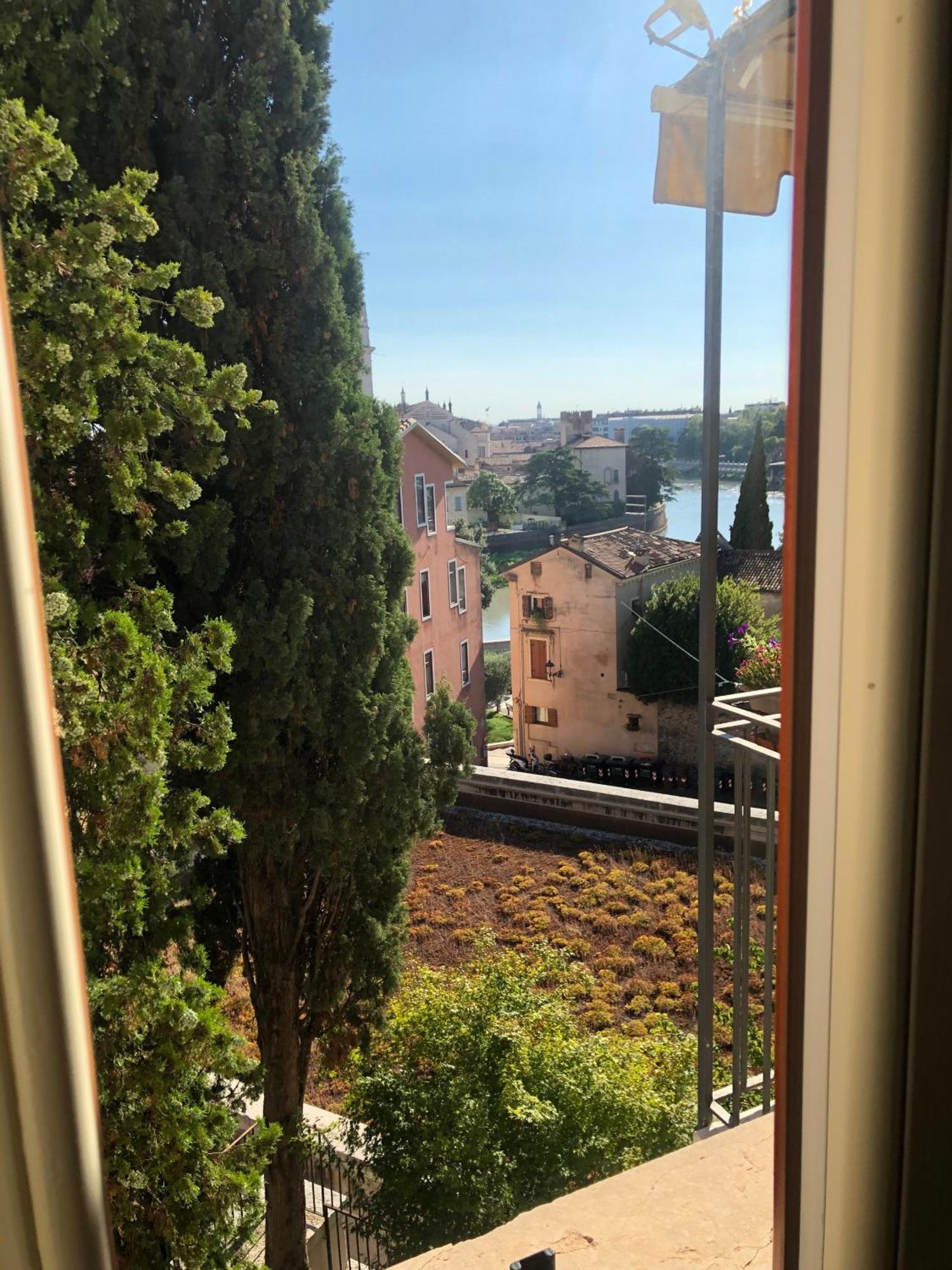 مبيت وإفطار فيرونا Relais Colle San Pietro المظهر الخارجي الصورة